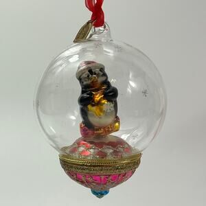 Thomas Pacconi Penguin Glass Dome Ornament Snowglobe Glitter 4.25" Vintage